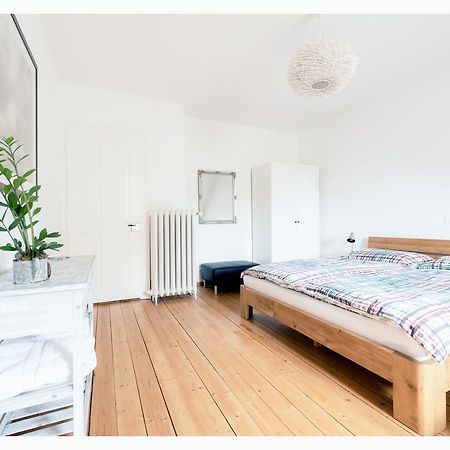 ベルンBed & Kitchen Am Tavelweg - Adults Onlyアパートメント エクステリア 写真