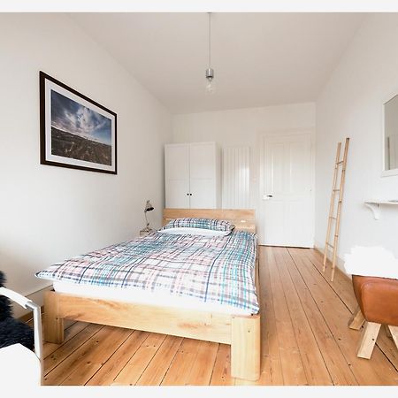 ベルンBed & Kitchen Am Tavelweg - Adults Onlyアパートメント エクステリア 写真